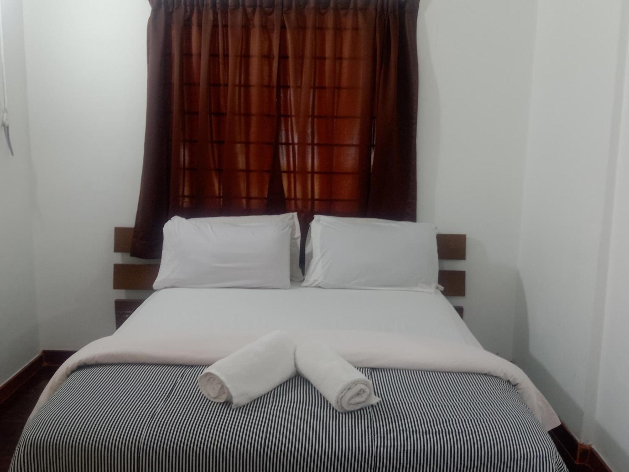 Pd Bayu Beach Resort Private Service Apartment Πορτ Ντίξον Εξωτερικό φωτογραφία